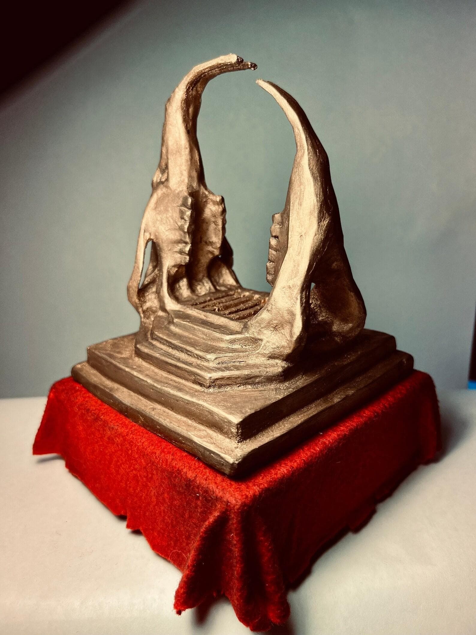 NUN-MAKER gallery image 1
