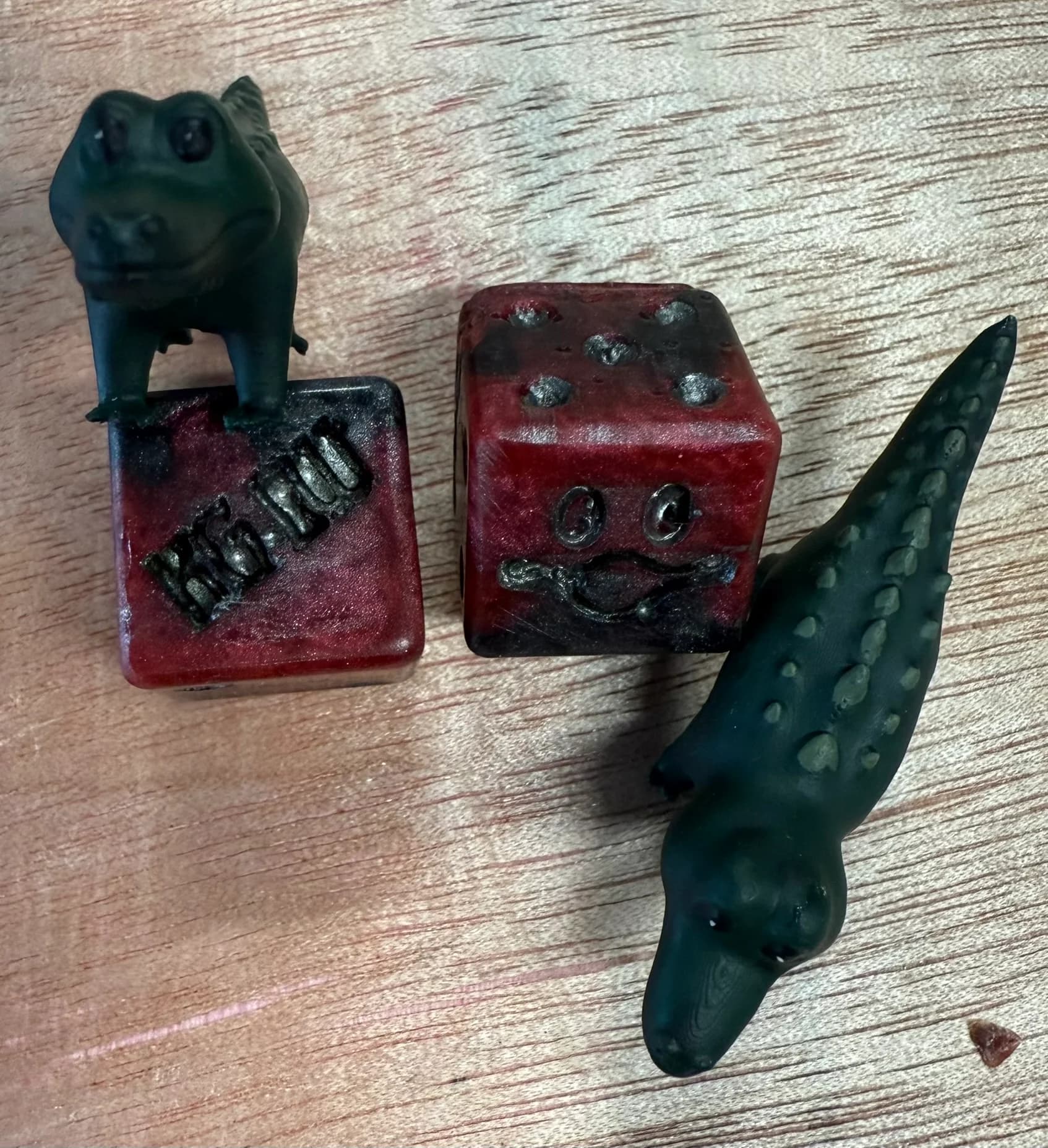 Dice V gallery image 3